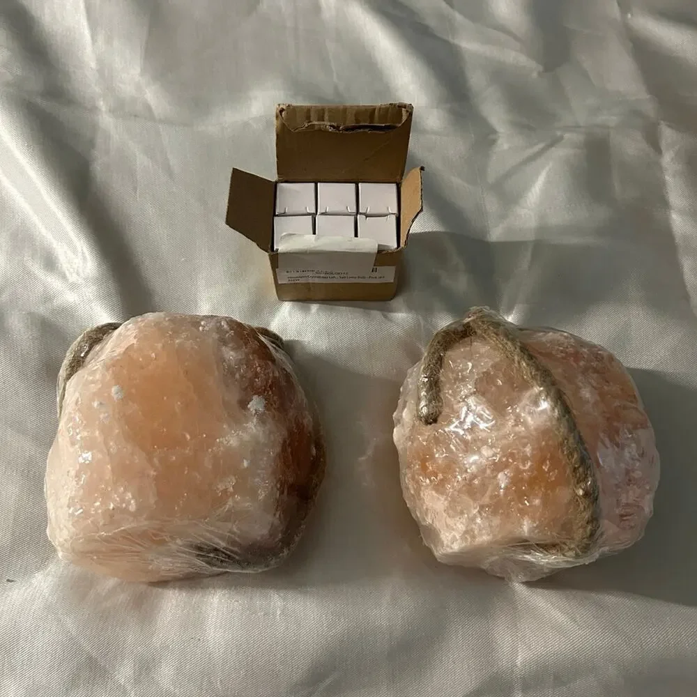 Salt lamps with salt lamp light bulbs